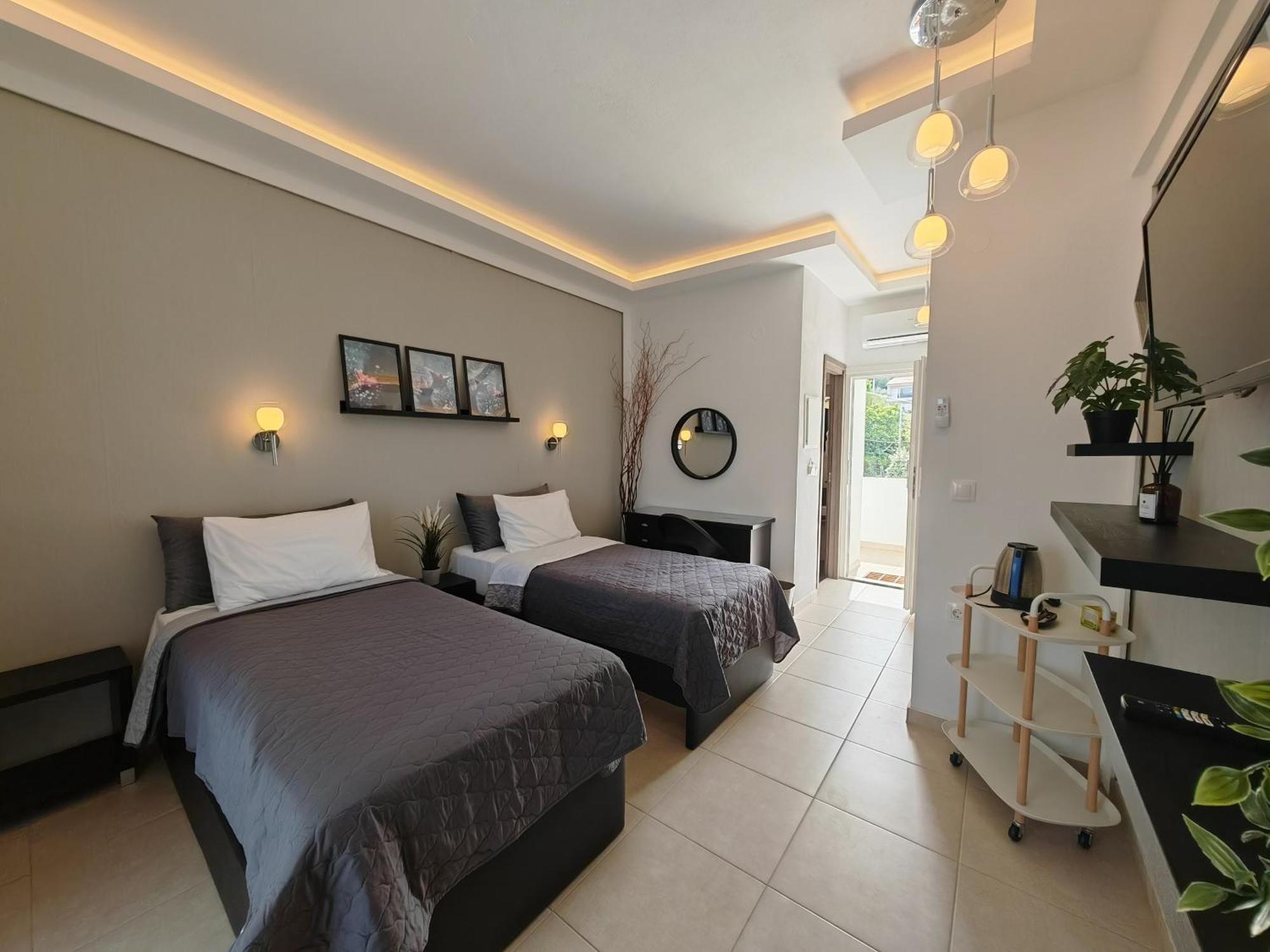 Hotel Valerios กริโอปียี ภายนอก รูปภาพ