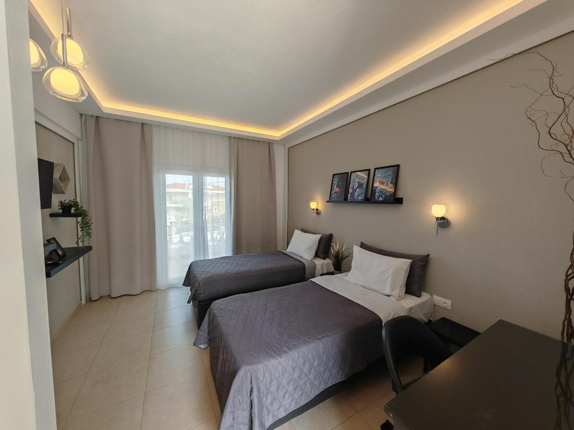 Hotel Valerios กริโอปียี ภายนอก รูปภาพ