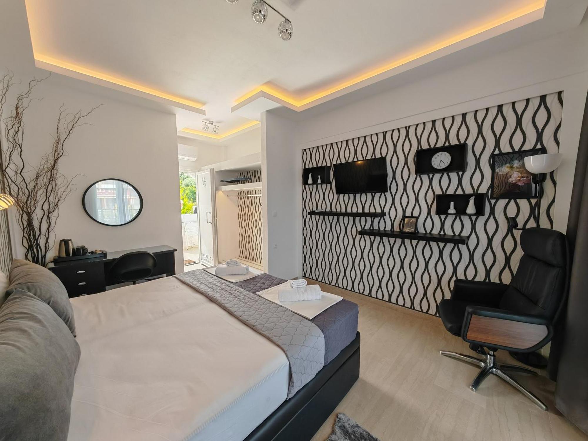 Hotel Valerios กริโอปียี ภายนอก รูปภาพ