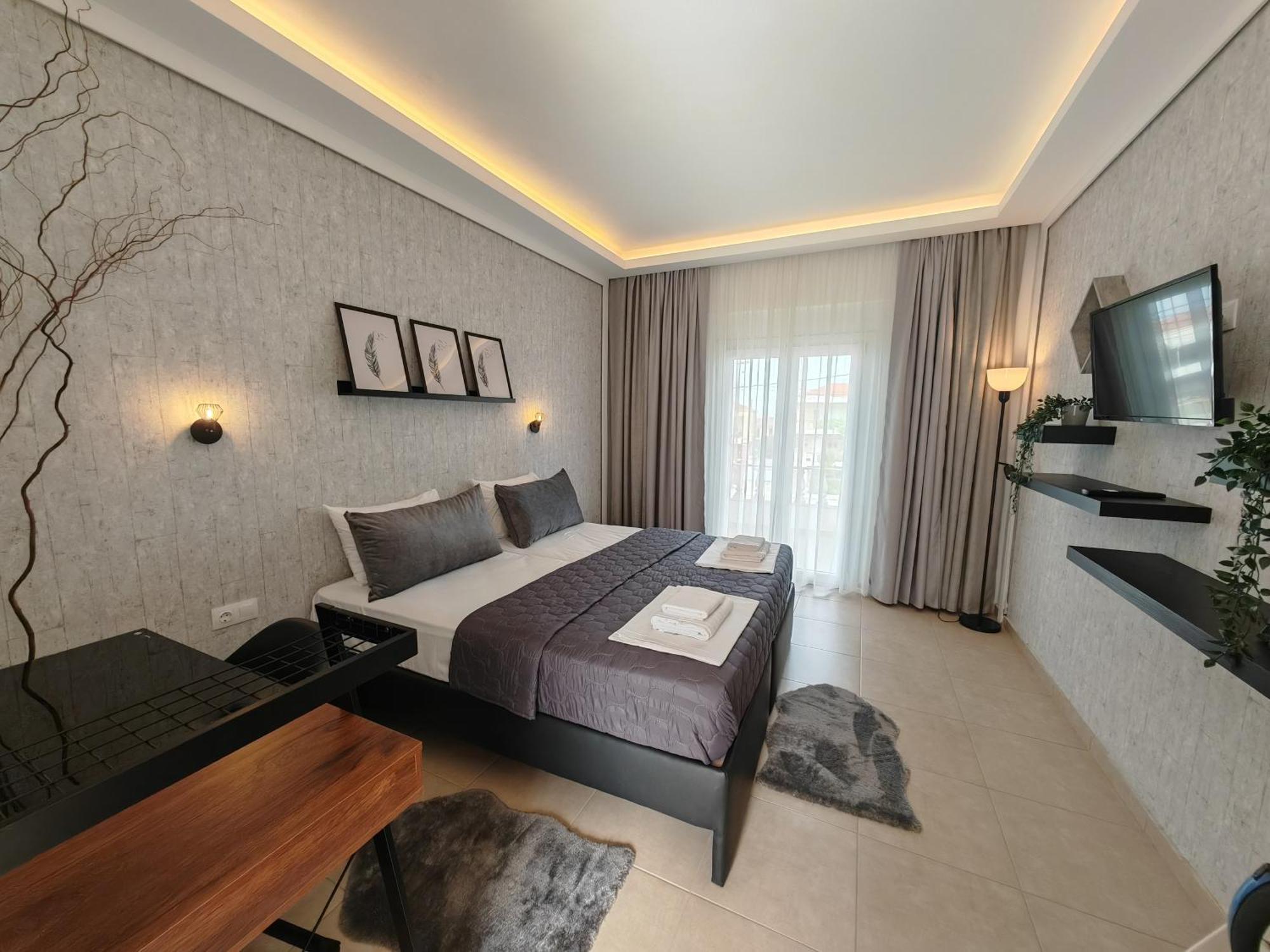 Hotel Valerios กริโอปียี ภายนอก รูปภาพ