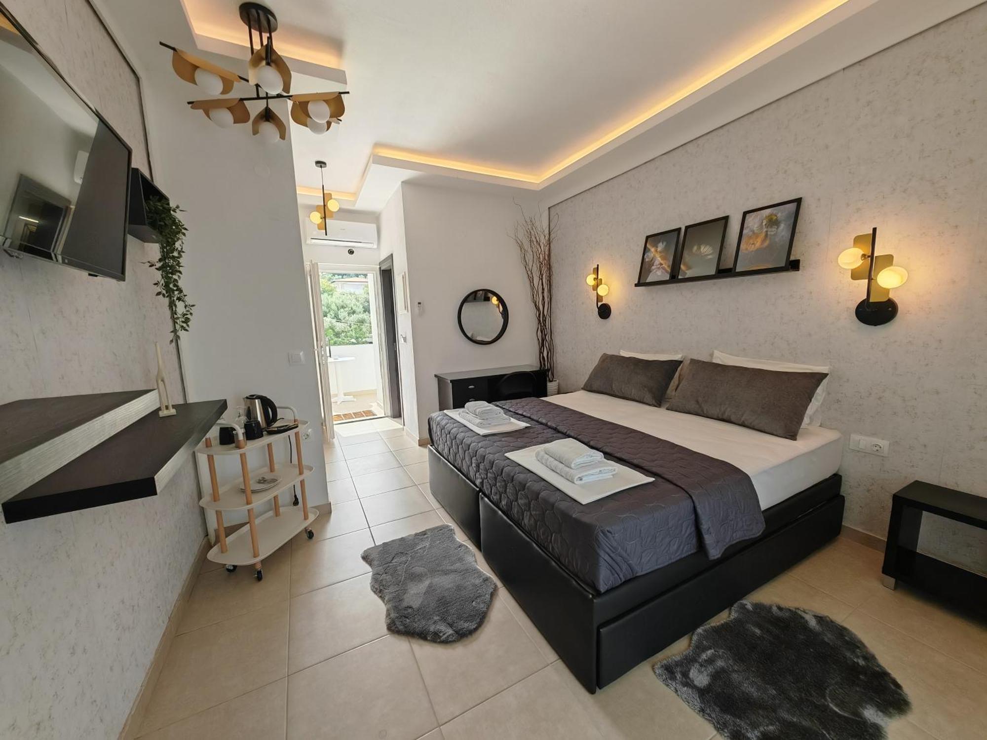 Hotel Valerios กริโอปียี ภายนอก รูปภาพ