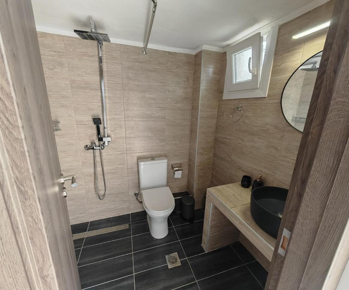 Hotel Valerios กริโอปียี ภายนอก รูปภาพ